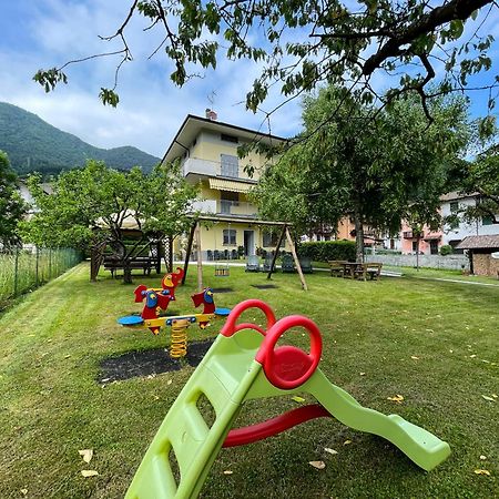 Residence Zecchini Tiarno di Sotto Bagian luar foto