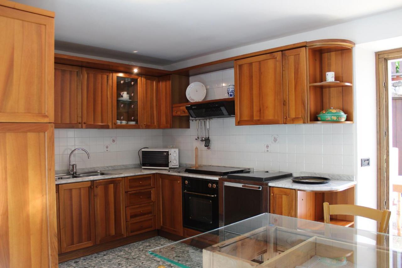 Residence Zecchini Tiarno di Sotto Bagian luar foto
