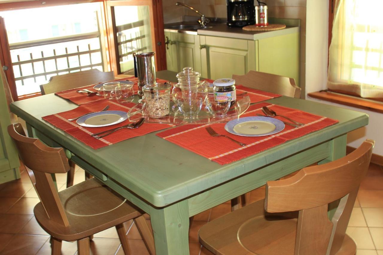Residence Zecchini Tiarno di Sotto Bagian luar foto